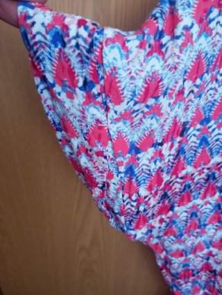 Vestido corto estampado mujer