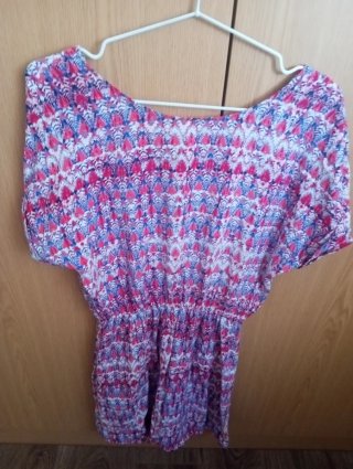 Vestido corto estampado mujer