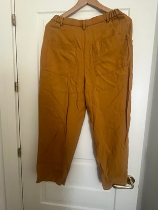 Pantalones Zara anchos color mostaza