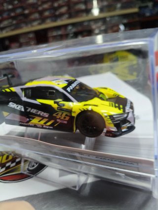 Scalextric Advance Audi R8 LMS VR46