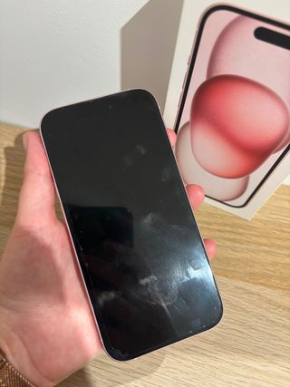 iPhone 15 Rosa