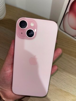 iPhone 15 Rosa