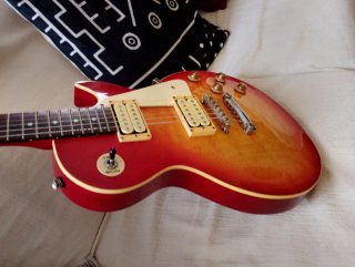 Guitarra Eléctrica Les Paul Magic Star