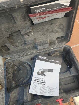 Maletín para amoladora Milwaukee