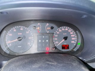 Renault Clio 2003