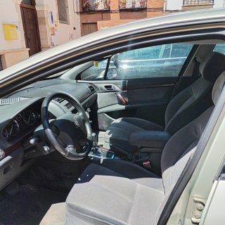 Peugeot 407 2007 2.2 gasolina automático etq. C