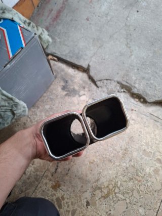 Cola de escape doble cromada