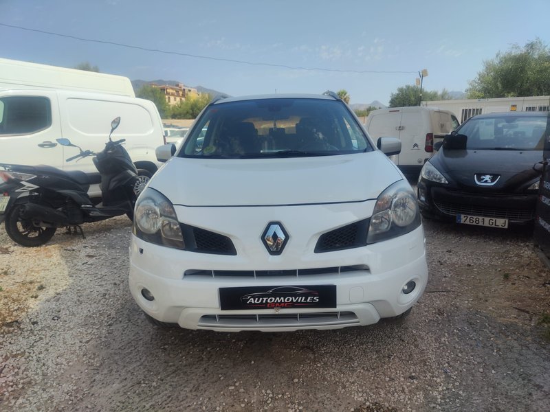 Renault Koleos 2010, foto 2