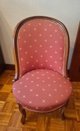Silla Descalzadora Isabelina Madera de Nogal