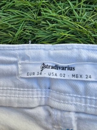 Pantalón vaquero blanco mujer desgastado