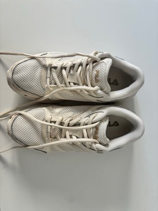 Zapatillas Fila Heroic II Crema Talla 38