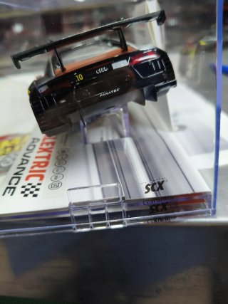 Scalextric Advance Audi R8 LMS GT3 Marc VDS