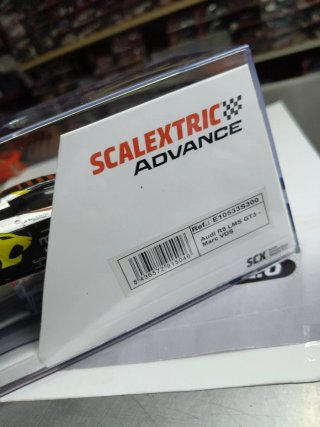 Scalextric Advance Audi R8 LMS GT3 Marc VDS