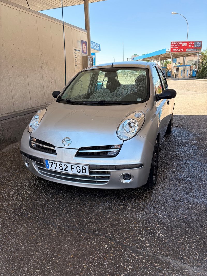 Nissan Micra 2006 - foto 1