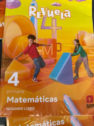 Libros de texto  de matemáticas 4 primaria  SM