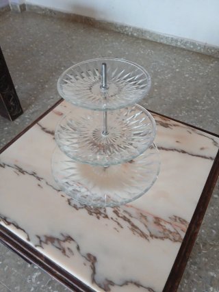 Frutero de cristal de 3 pisos
