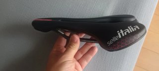 Sillín Selle Italia Flite Carbono