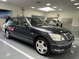 Lexus LS 2004