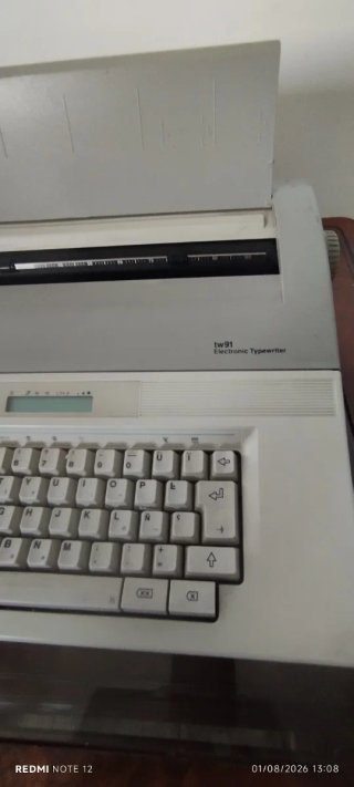 Máquina de escribir electrónica Gispert TW91