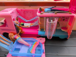 Camper Barbie Rosa