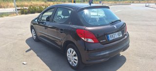Peugeot 207 1.4 73 cv confort