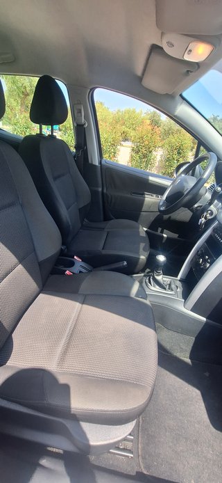 Peugeot 207 1.4 73 cv confort