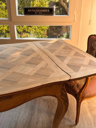 Antigua mesa francesa parquet Versalles PRECIOSA