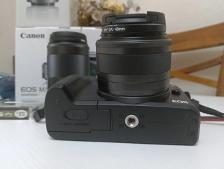 Canon EOS M50 Mark II + 15-45 e 55-200. Perfetta!