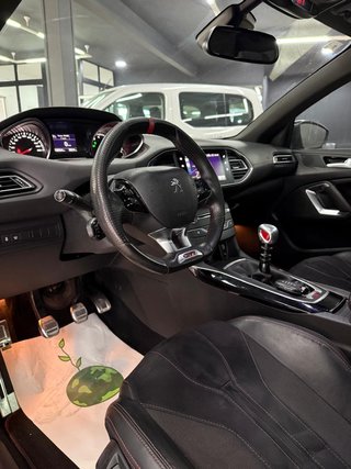 Peugeot 308 GTi 184KW (250CV)