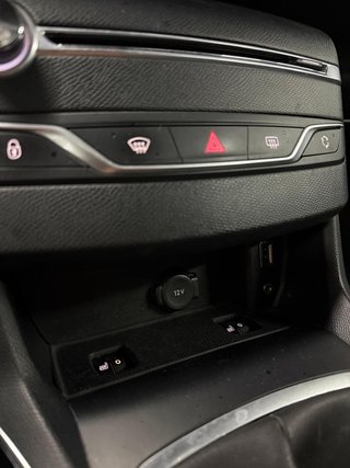 Peugeot 308 GTi 184KW (250CV)
