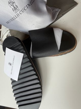 Sandali Brunello Cucinelli in pelle di lusso