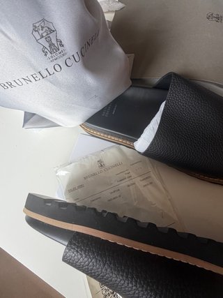 Sandali Brunello Cucinelli in pelle di lusso