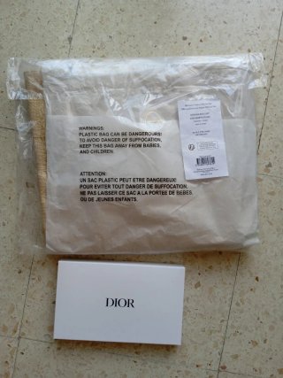 Lote 2 neceseres playa Dior beauty rafia beige