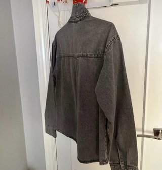 Camisa vaquera gris manga larga