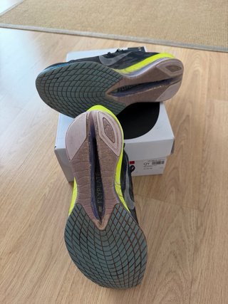 Nike Vaporfly 4 Obsidian/White