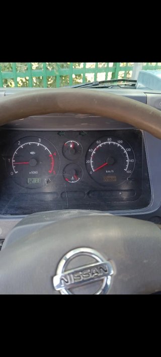 Nissan Cabstar 2006
