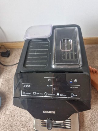 Cafetera Siemens EQ.300 Automática