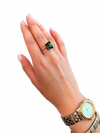 Anillo Plata Piedra Verde Facetada