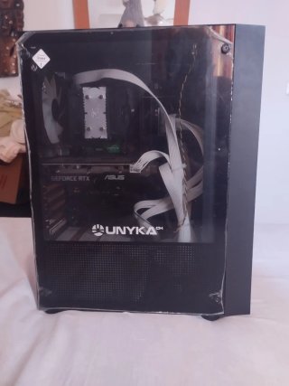 Ordenador UNYKA