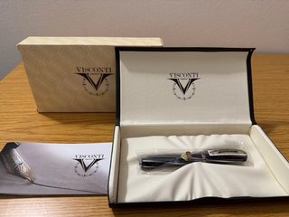 Pluma Visconti Divina Elegance