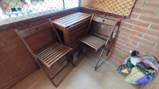 Mesa extensible plegable madera Ikea+ 2 sillas