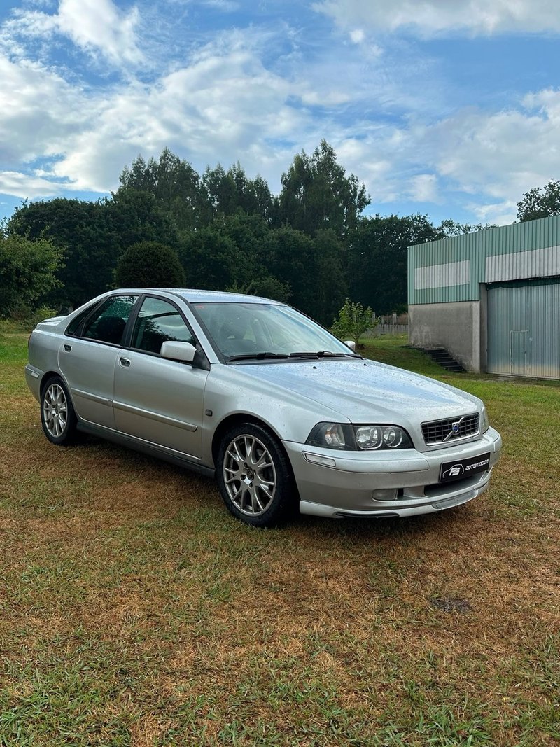Volvo S40 2001 - foto 1
