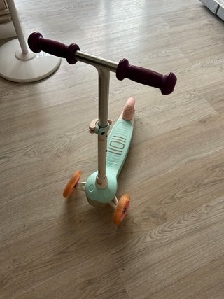 Patinete 3 ruedas Decathlon luces