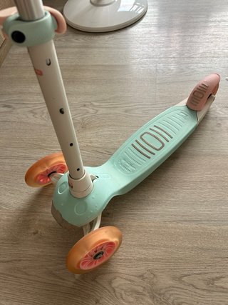 Patinete 3 ruedas Decathlon luces