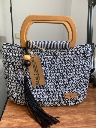 Bolsos de ganchillo hechos a mano  Varios colores
