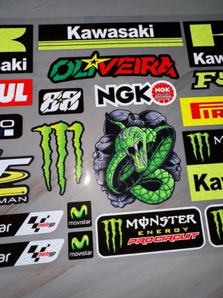 KIT PEGATINAS VINILO KAWASAKI MOTO CASCO LOGO