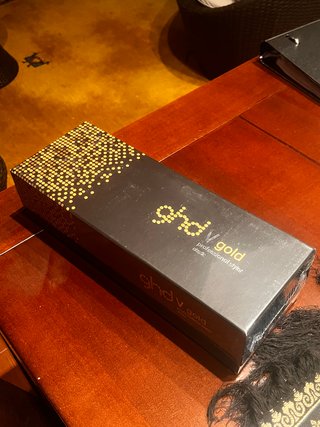 Plancha GHD V Gold Negra y Dorada