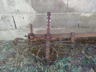 Arado antiguo de vertedera
