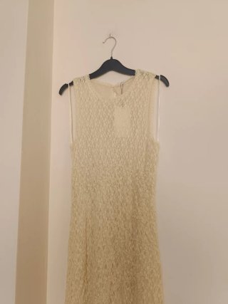 Vestido Zara midi encaje fruncido S