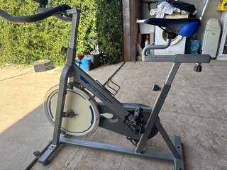 Bicicleta Estática Domytx